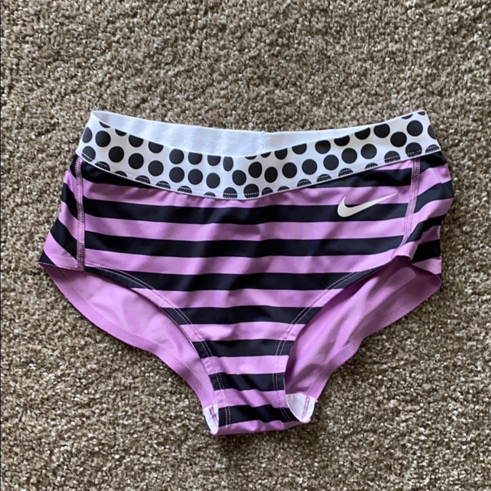 Nike bottoms